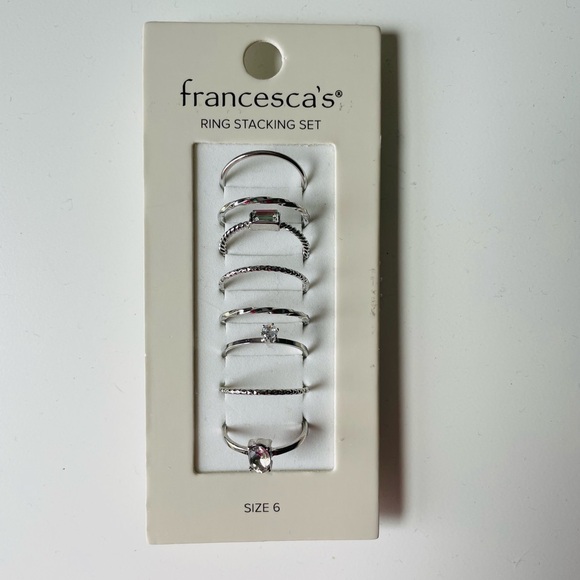 Francesca’s Ring Stacking Set - Picture 4 of 6